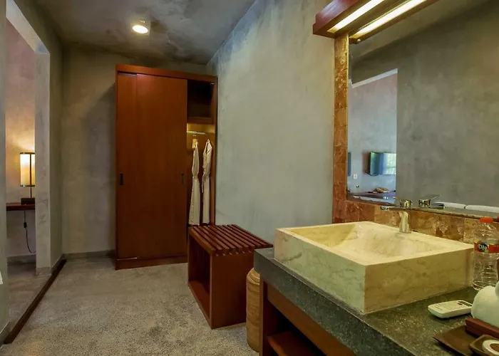 Bracha Bali Seminyak